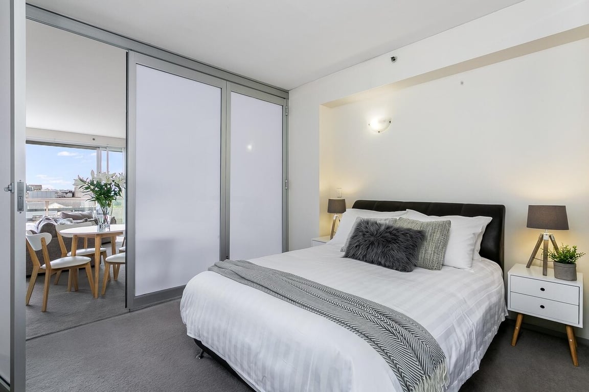 DHRST - Darlinghurst Dream | Panoramic City Skyline Views