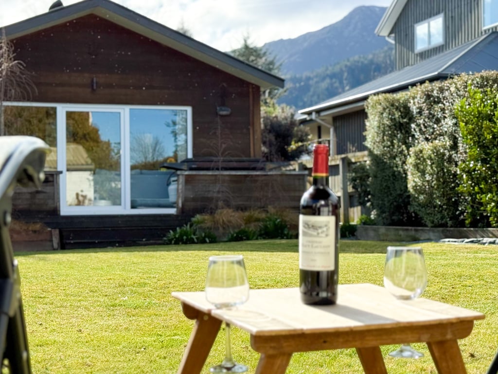 4 Devon Street (Pet Friendly) 