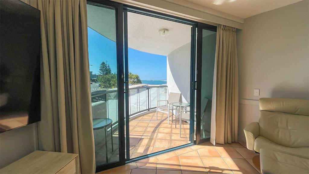 Boardwalk 1 Bedroom King