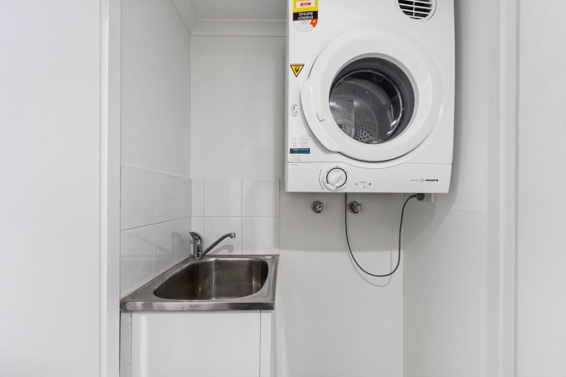 LN405 - St Leonards Sophistication | Laidback Living