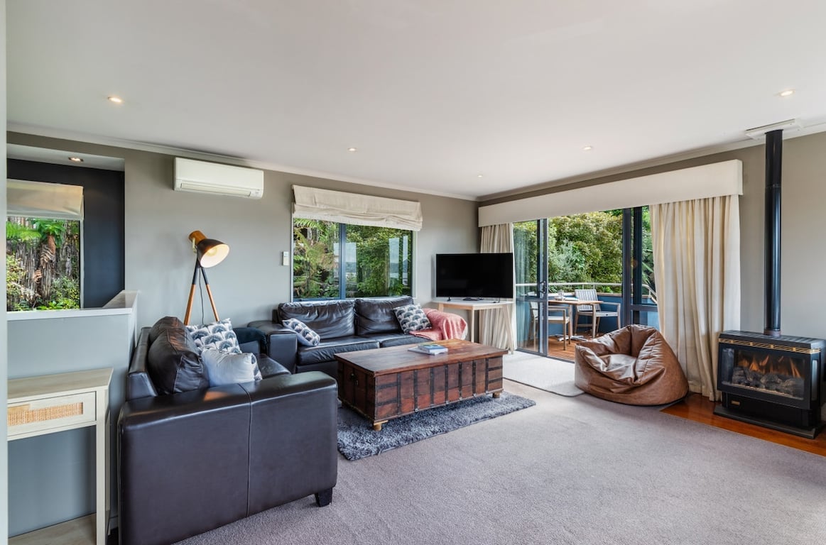 Acacia Bay Getaway - Spacious Family Living