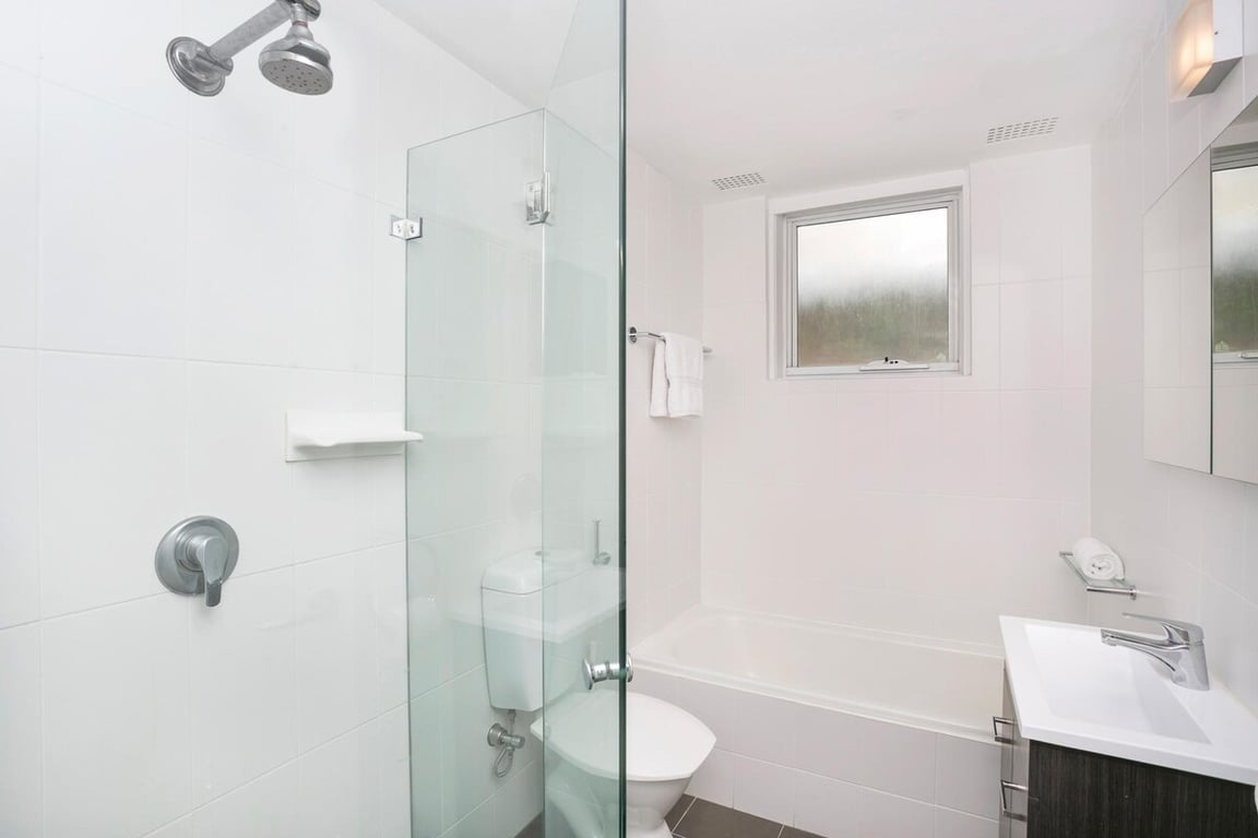 KURR6 - Kurraba Point Pad | Serene Harbour Views