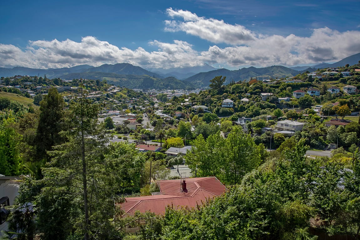 Tipi Haere Holiday Home