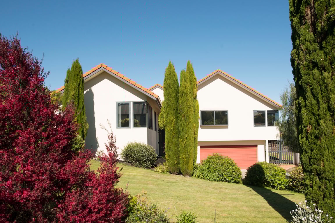 Sunny Richmond Holiday Home