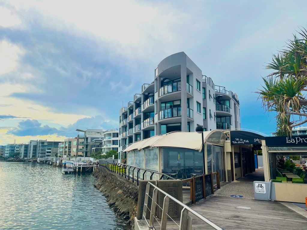 Oceanfront King Studio