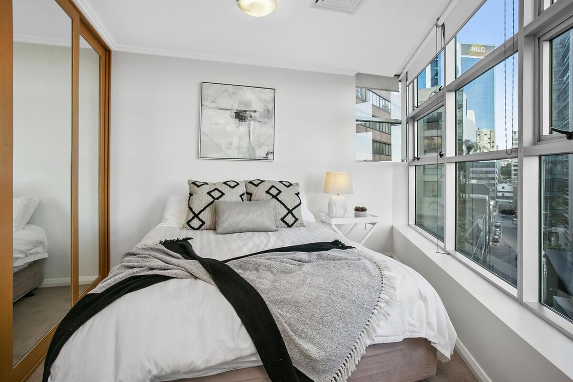 NS504 - North Sydney Abode | Live Where You Work And Play