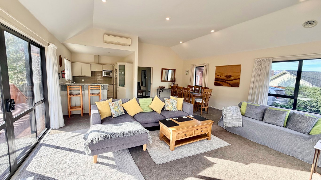 10 Forest View Close