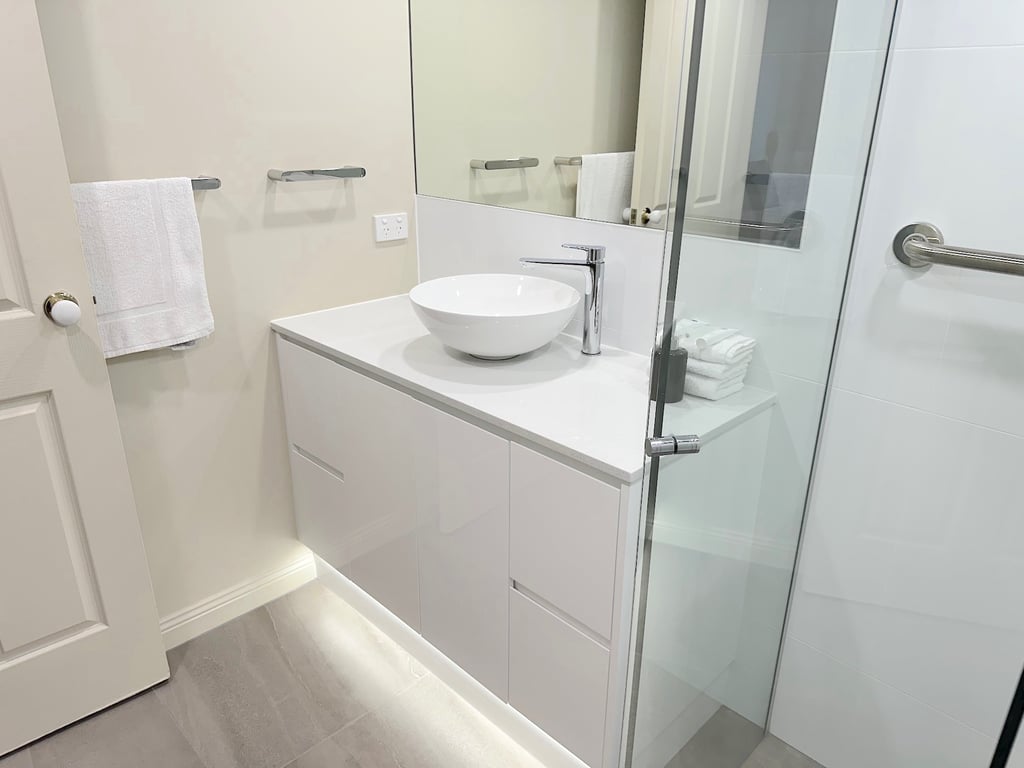 3 Bedroom 2 Bathroom Executive Apartment