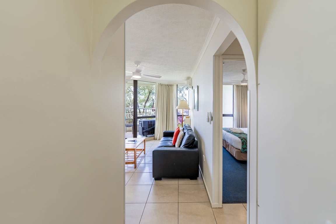 1 Bedroom Ground Apartment