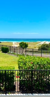 2 Bedroom Park and Ocean Views- Unit 18