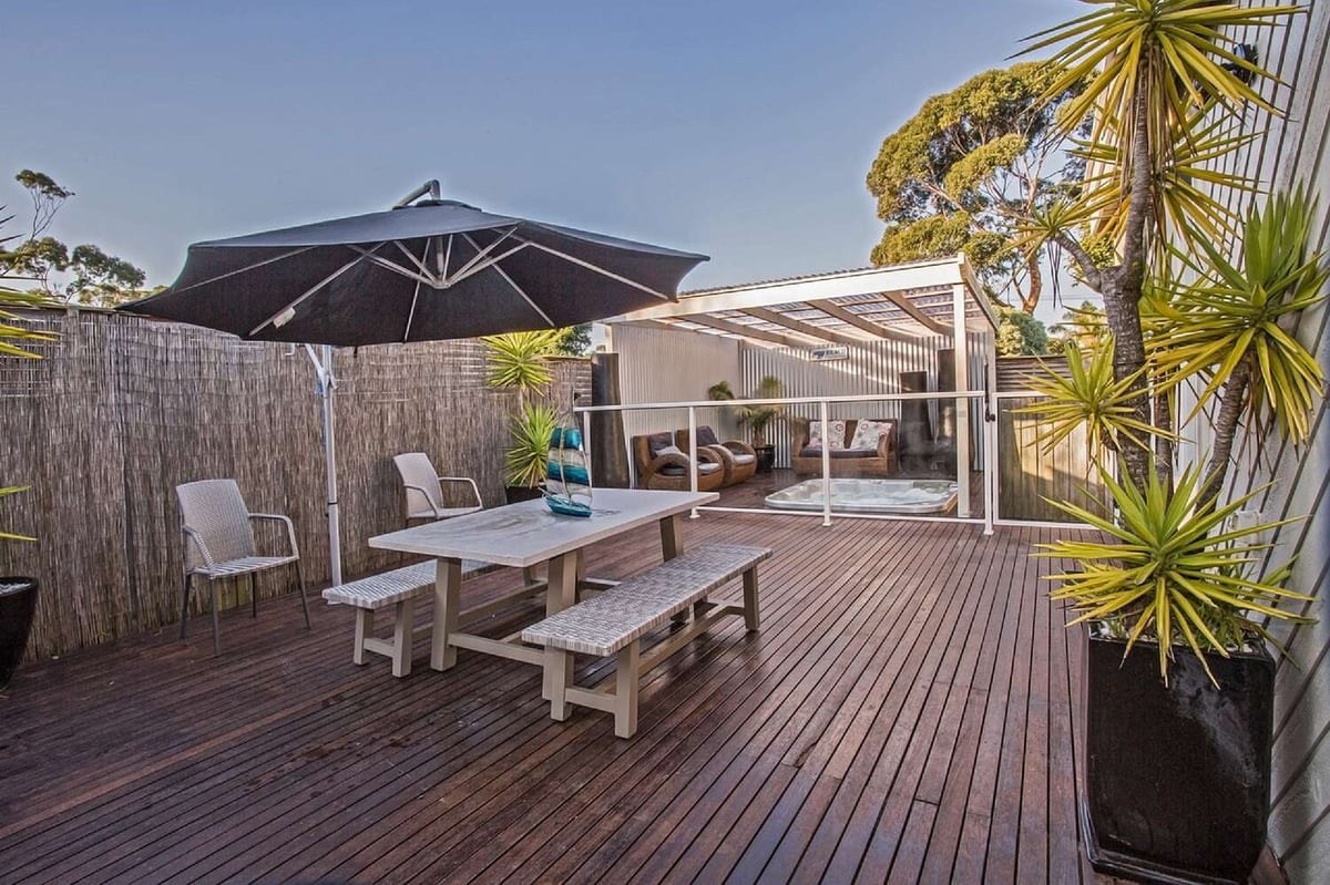 Iona Beachhouse Cowes