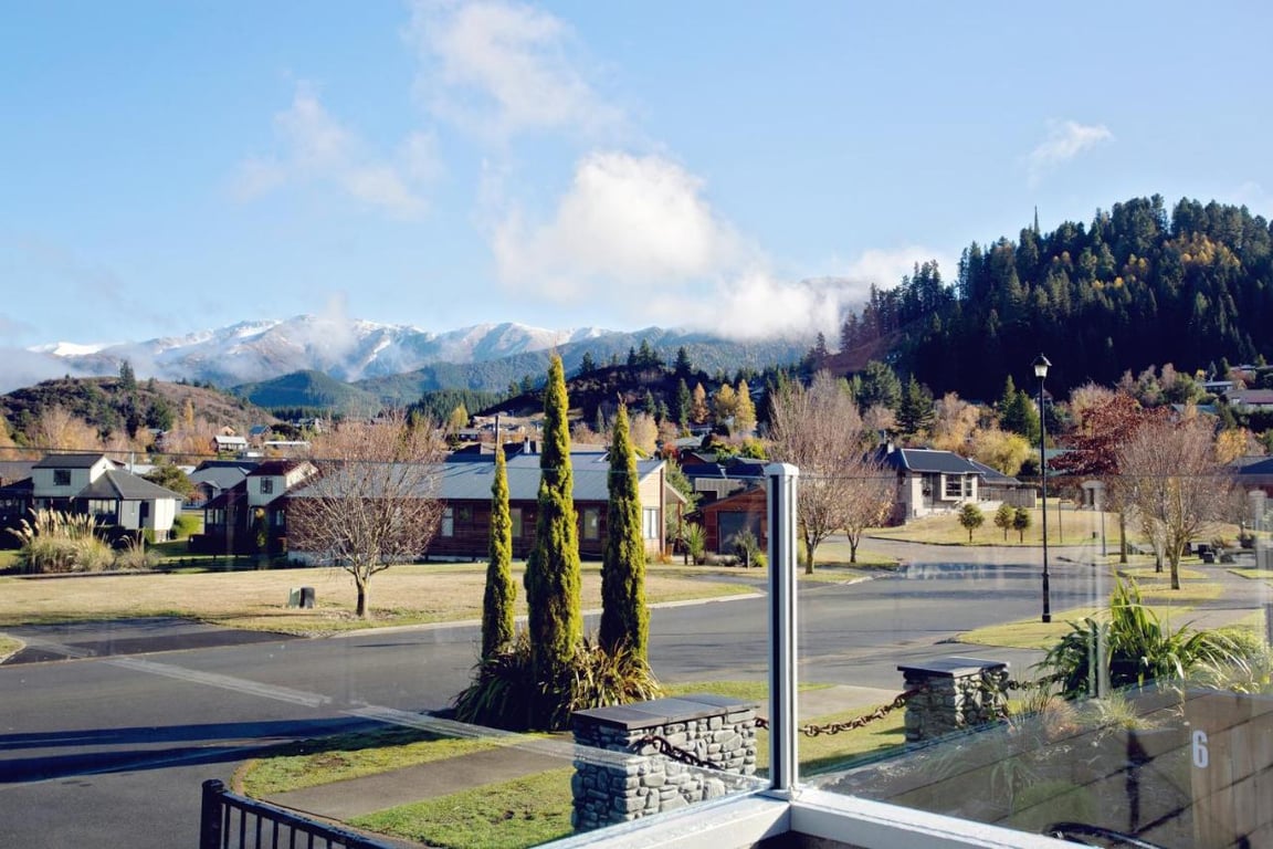 Luxury on Rutherford