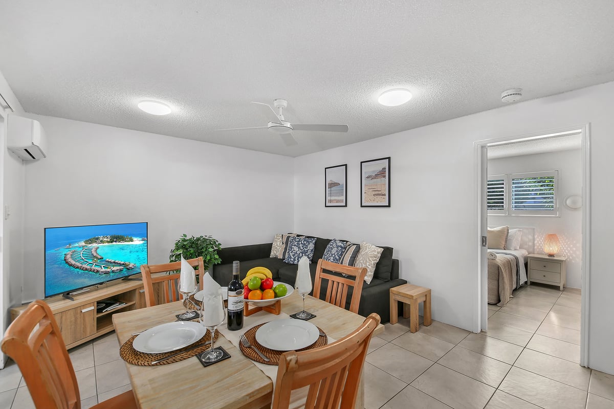 Standard Twin Apartment