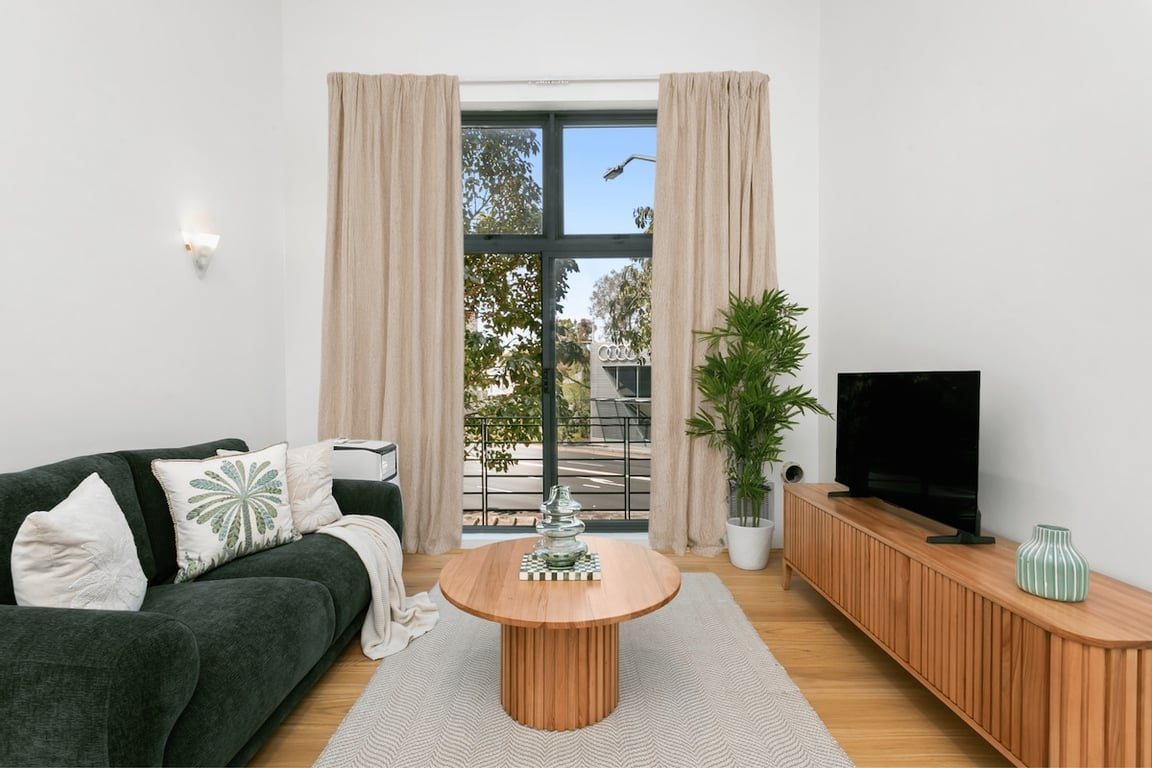 GA110 - Cremorne Chic Comfort | Laidback Loft Living