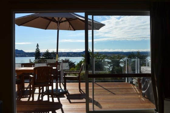 Bay Views On Isobel - Modern Home Great Location