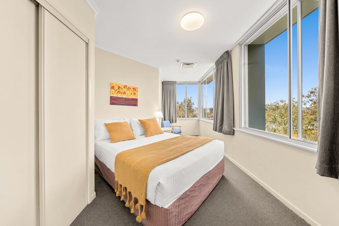 One-Bedroom Deluxe Apartment