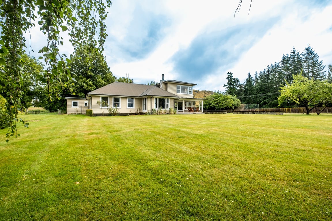 'The Lookout' Lochiel