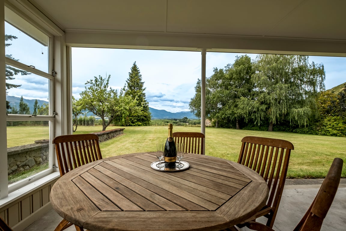 'The Lookout' Lochiel