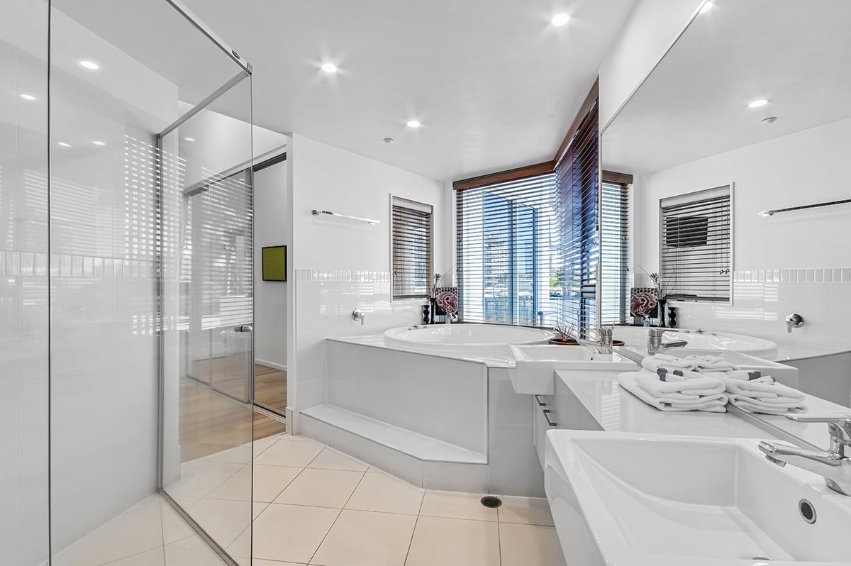 3 Bedroom Garden View Apartment