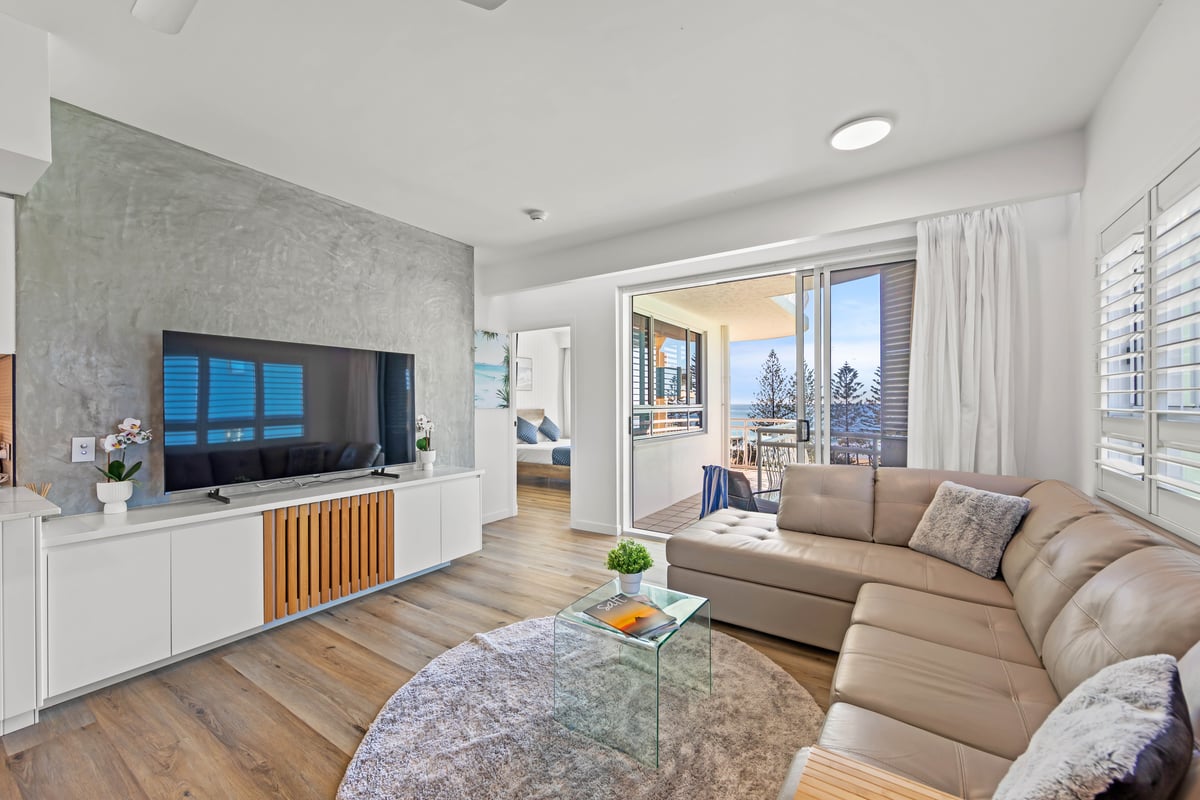 2 Bedroom 2 Bathroom Premium