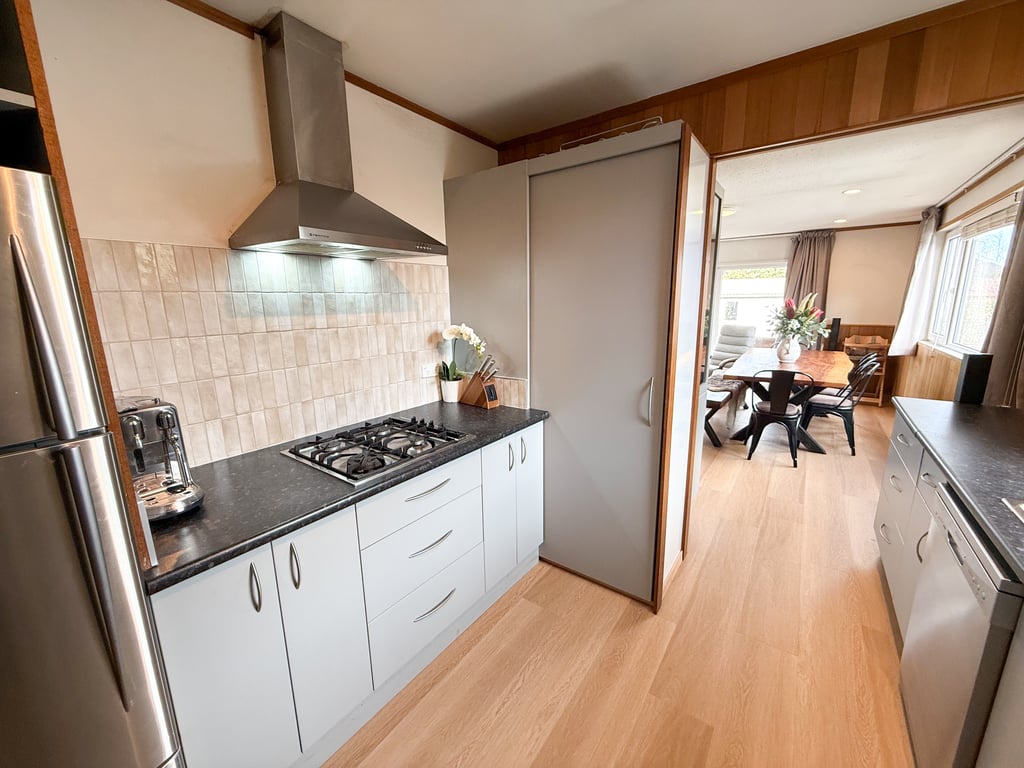 4 Devon Street (Pet Friendly) 