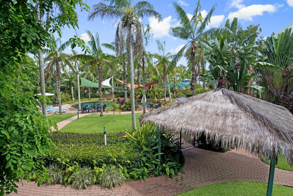 Superior Garden Apartment