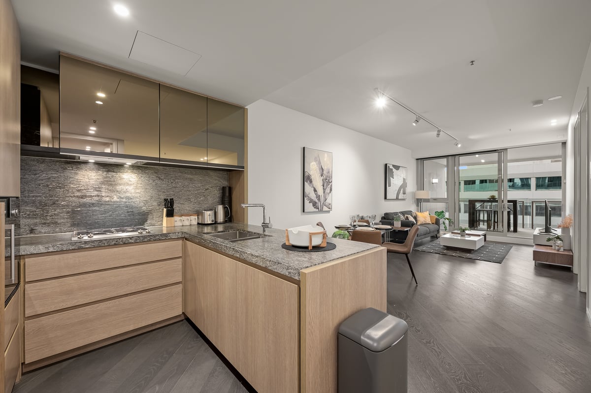 Iconic Fawkner Residence! 2 Bedrooms | 1 Bathroom | Free Parking