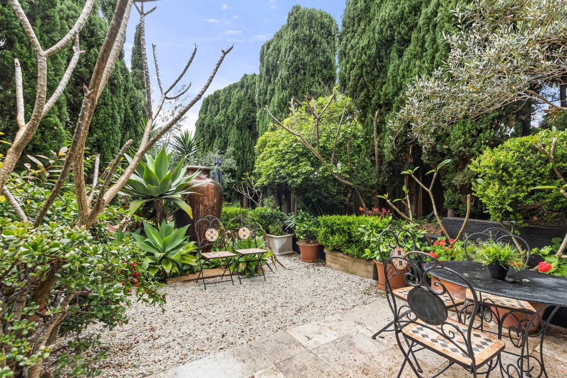 LITT1 - Mosman Oasis | Rustic Garden Guest Suite