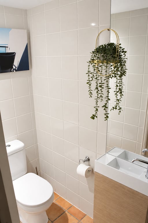 Unit 304 – Deluxe 1 Bedroom Waterfront Rooftop