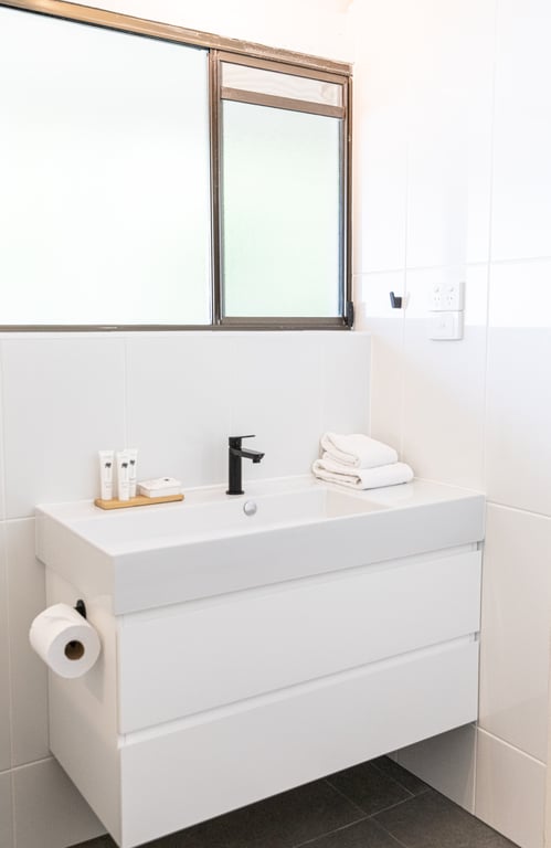 BFT 2 Bedroom Superior Garden Apartment