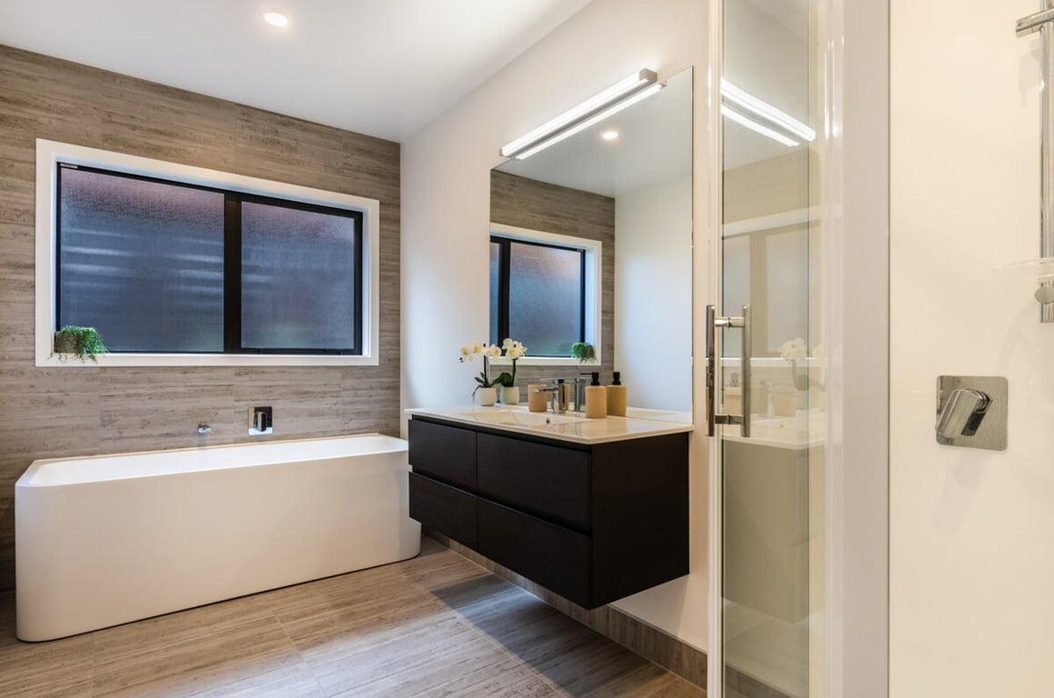 Modern Holiday Retreat - Relax & Unwind In Style