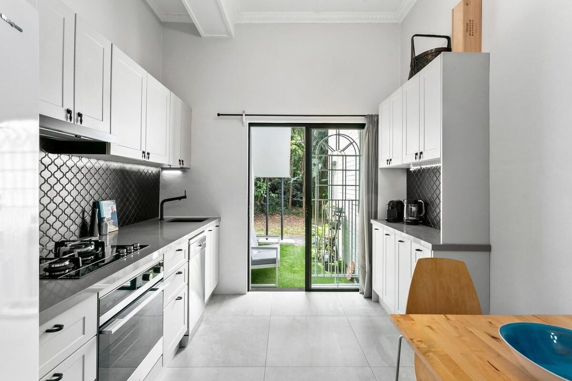 HOLT2 - Cremorne Curated Comfort | Heritage Townhouse