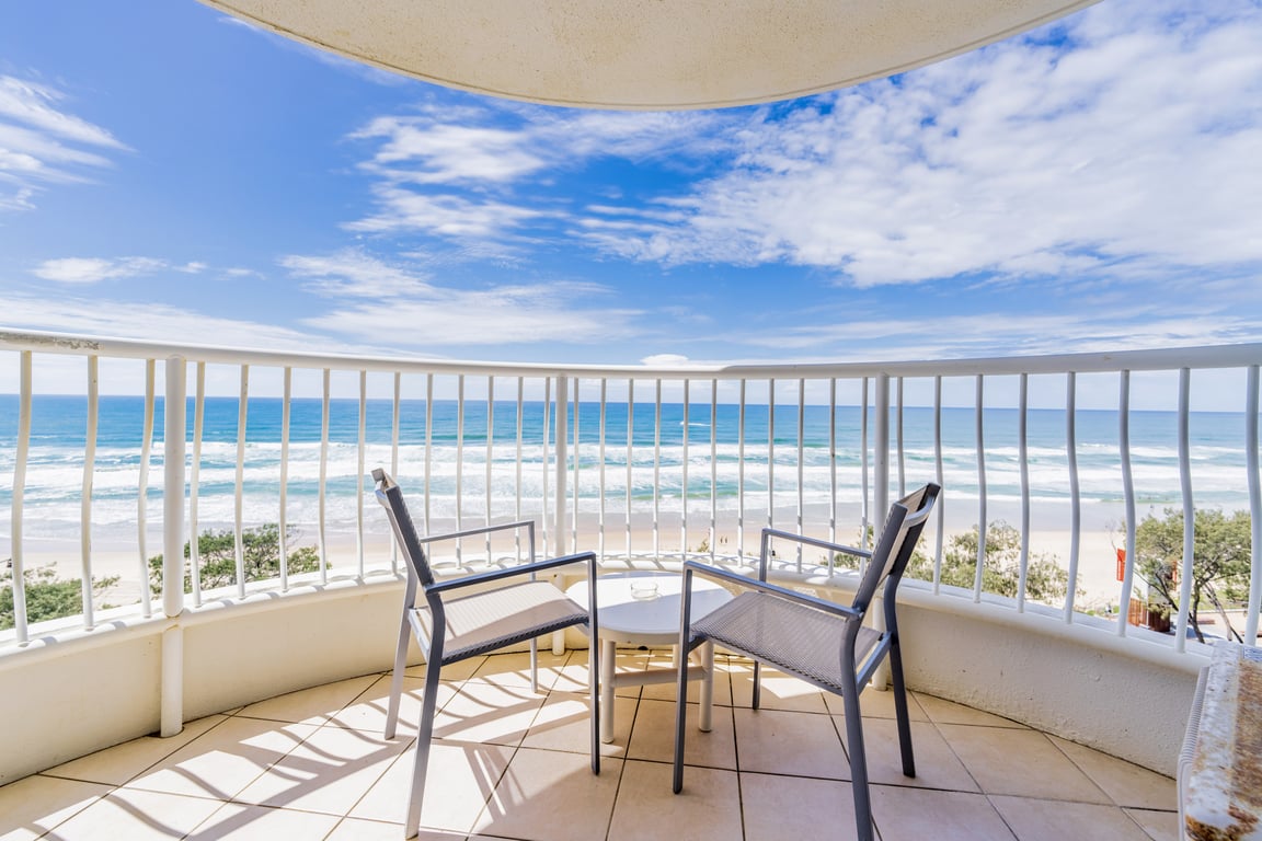 1 Bedroom Standard Apartment (Higher Floor)