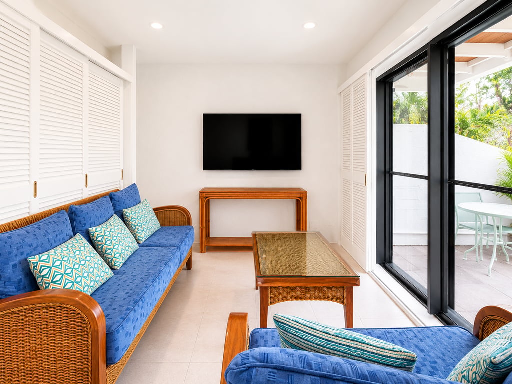  2 Bedroom Deluxe Garden Apartment