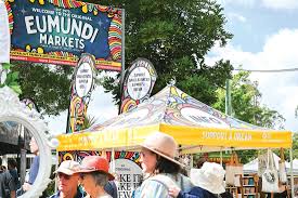 SUNSHINE COAST ATTRACTIONS