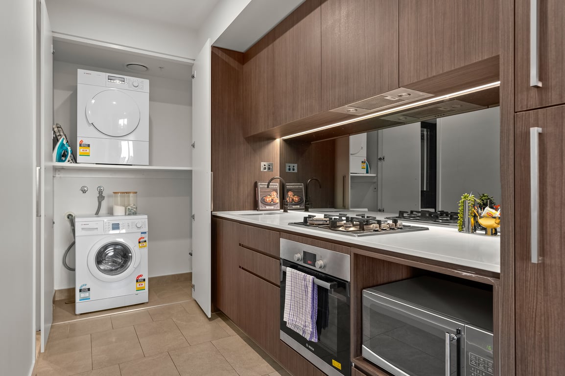 Restful CBD Park Views Retreat! 1 Bedroom | 1 Bathroom | Free Parking