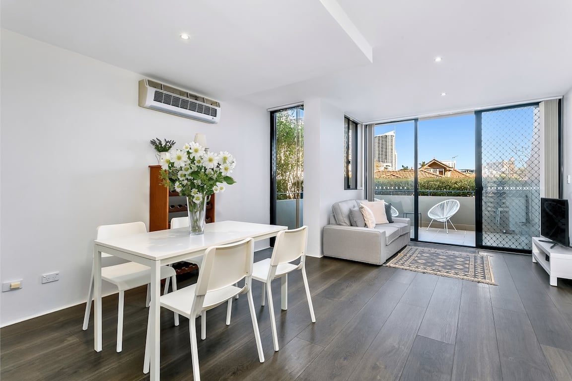 WILL1 - Crows Nest Comfort | Laidback Living With Terrace