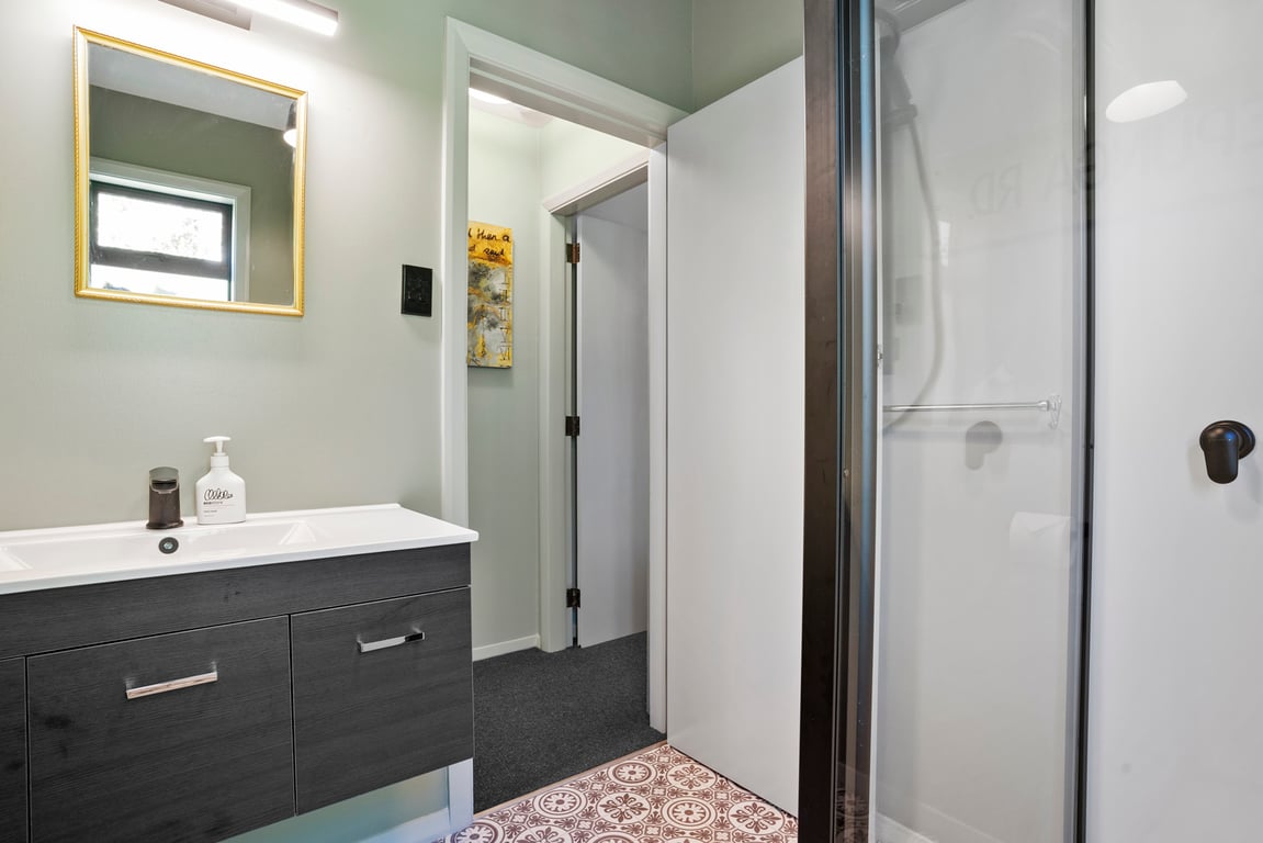 Kete Aronui (Pet Friendly)