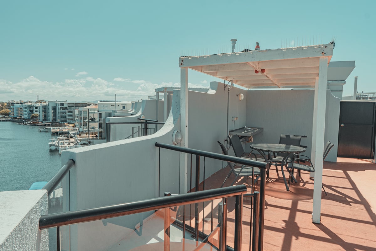 Executive 1 Bedroom Waterfront Rooftop