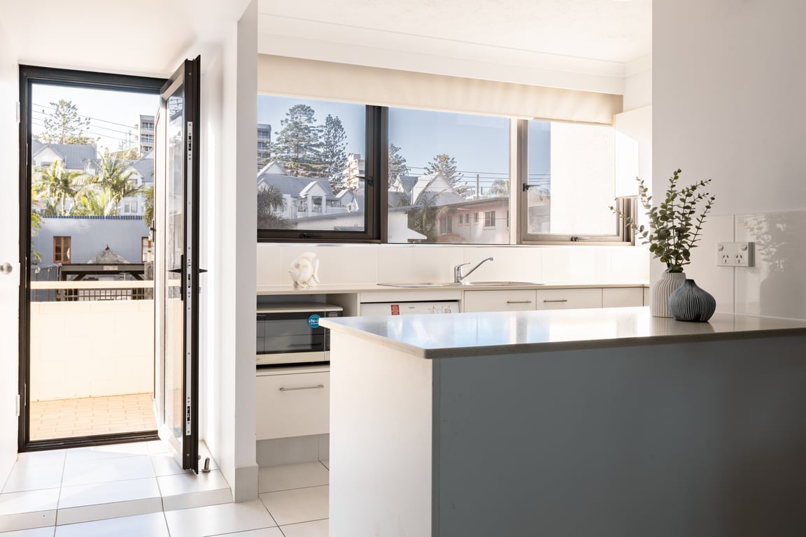 	 Town House 07- Ground level 2 Bedroom 2 Story Townhouse Superior