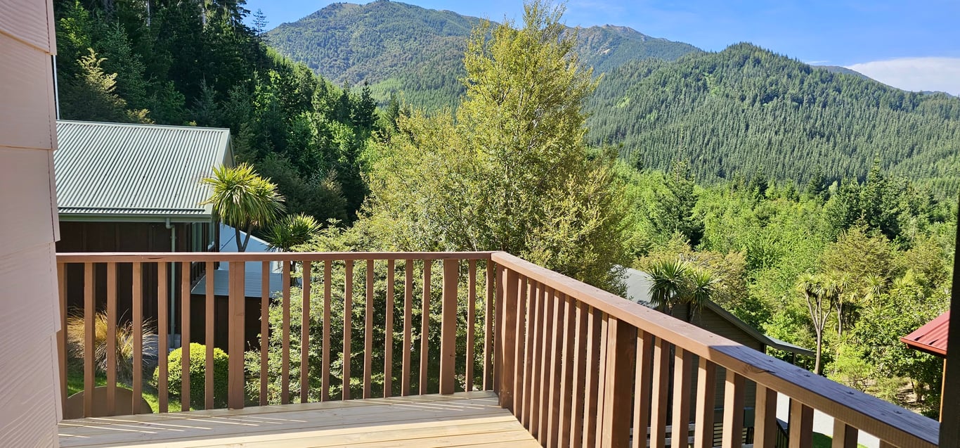 28 Acheron Heights (Pet Friendly) 