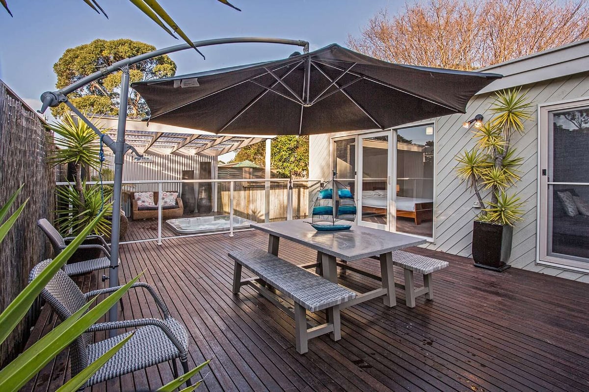 Iona Beachhouse Cowes