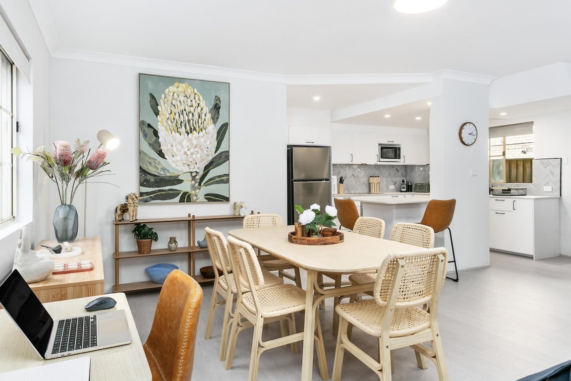 ER138 - Crows Nest Comfort | Laidback Living With Garden