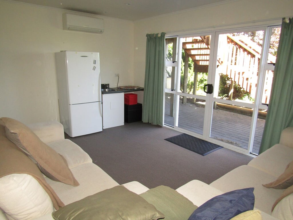 Large Family Home Close To The Lake & Has Wifi