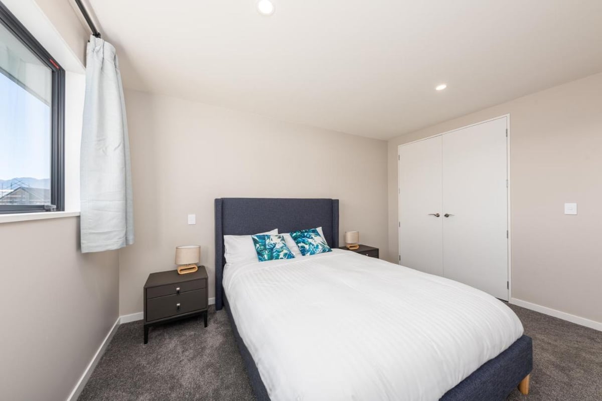 TLH 3 Bedroom Apartment