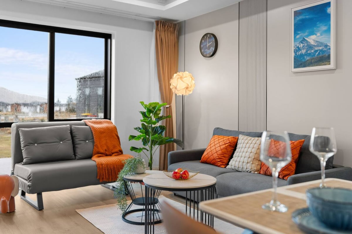 New warm modern family friendly /Unit4/2bedroom