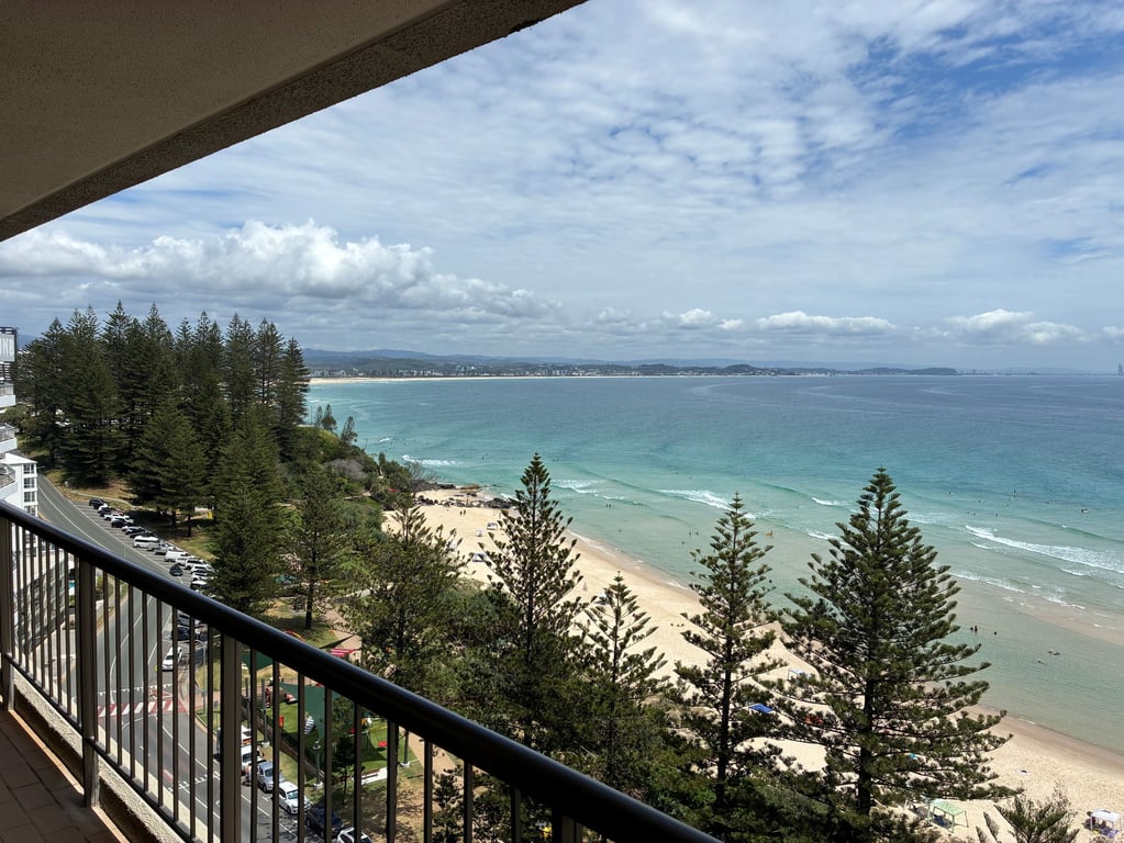 Apartment 46 Level 15 -2 Bedroom Luxury Apartment, Centre Unit 