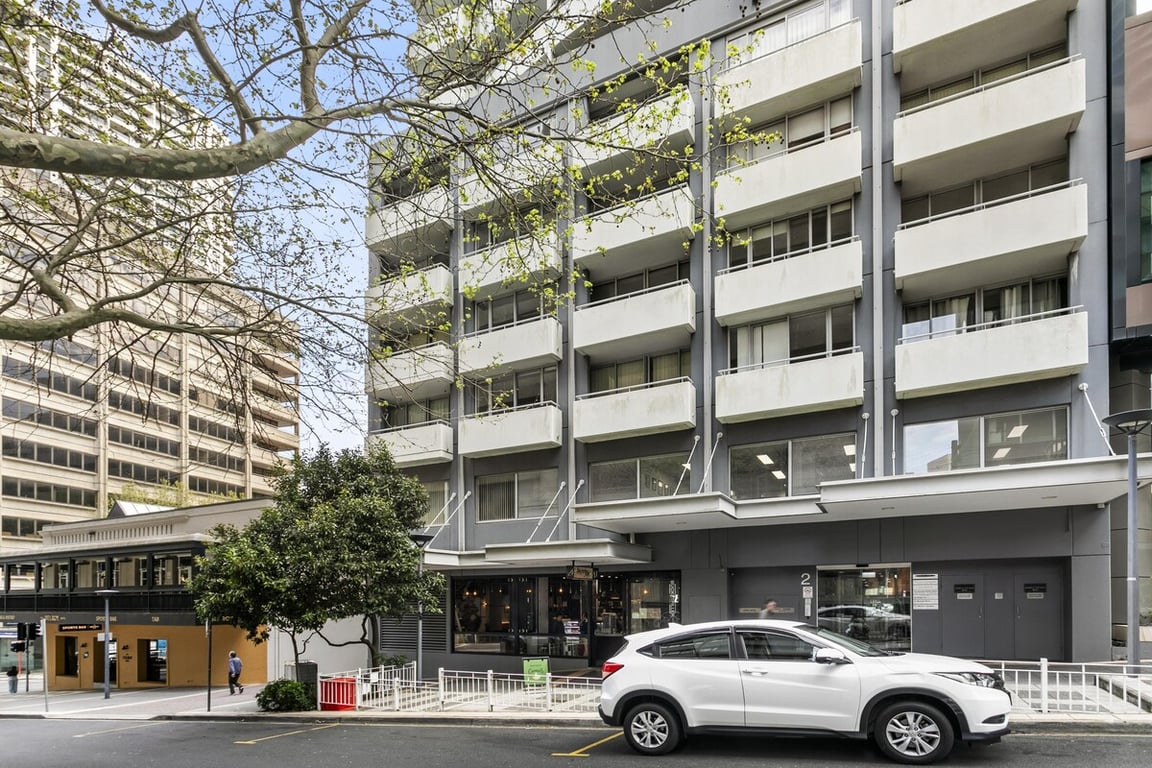 LN405 - St Leonards Sophistication | Laidback Living