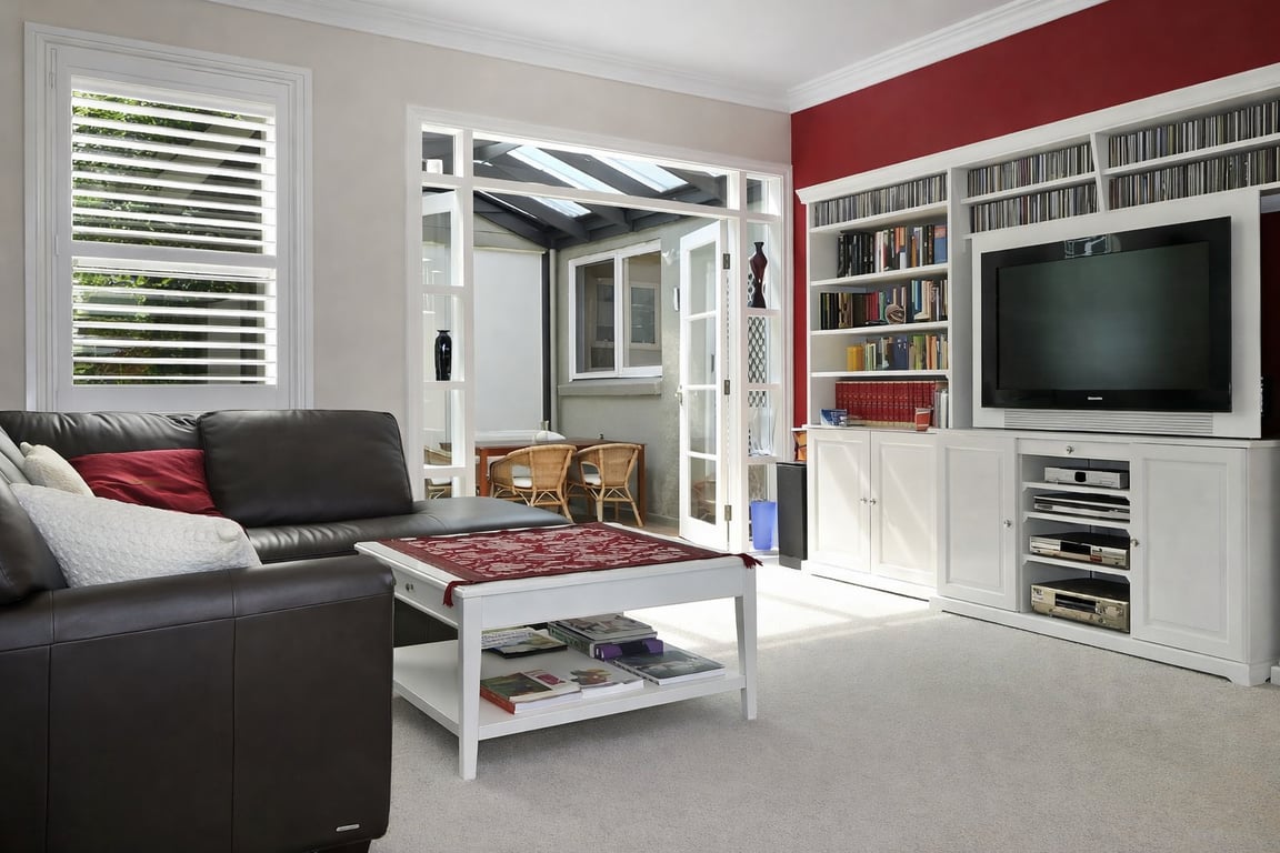 JANET - Lane Cove Retreat | Relaxed Leafy Convenience
