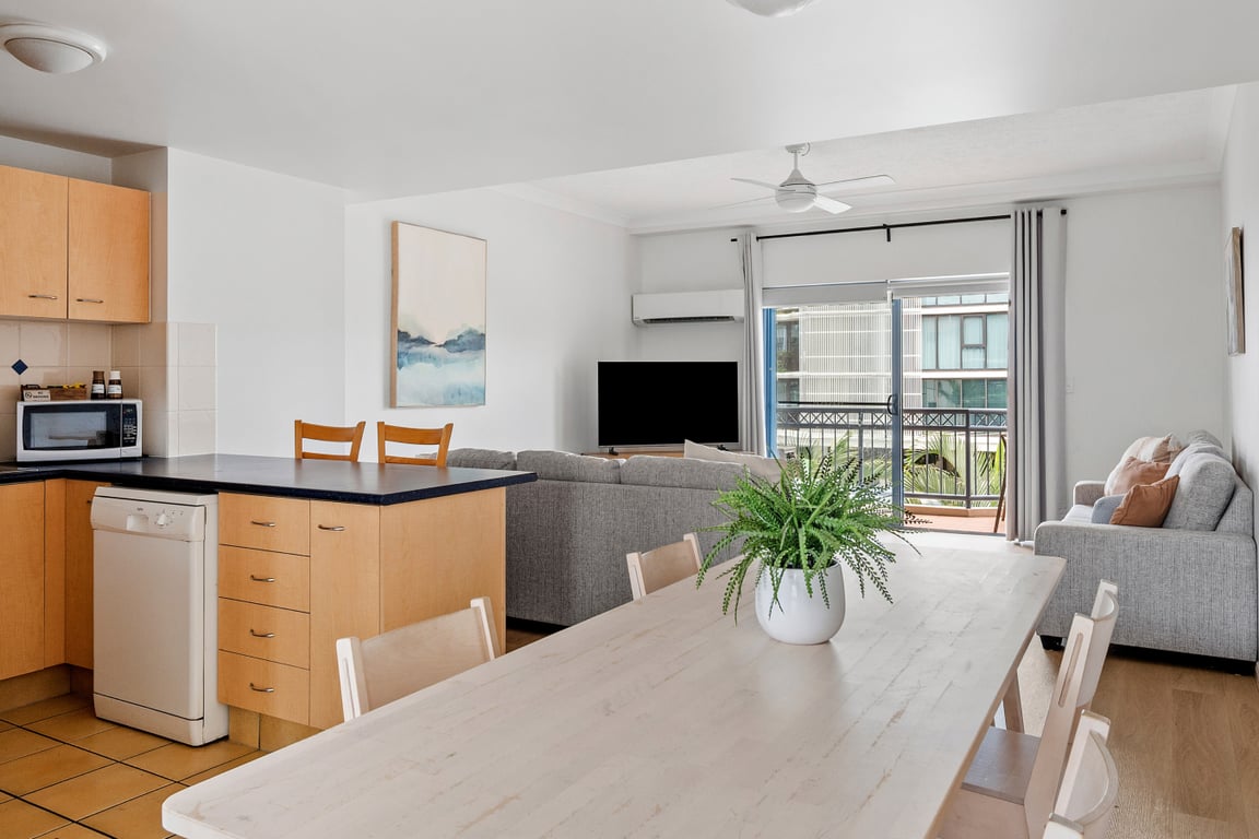 3 Bedroom Split Level Villa